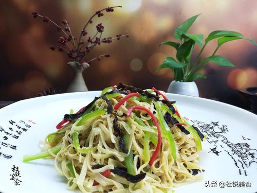 这盘菜成本不到3元,5分钟出锅,没有肉却满满蛋白质,上桌光盘
