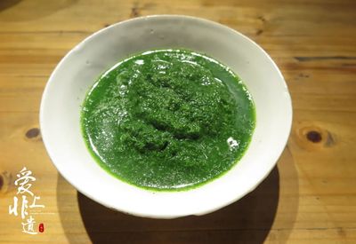 爱上非遗:鲜艾舂泥揉青团 年岁常食祛湿寒